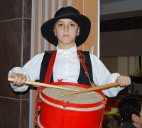 KÖZHÍRRÉ TÉTETIK... KÖZHÍRRÉ TÉTETIK...