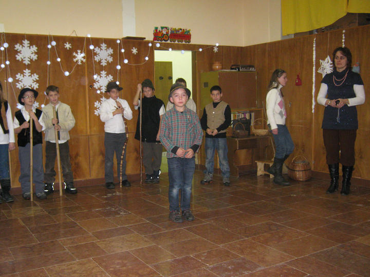 Iskolások lucáztak otthonainkban Iskolások lucáztak otthonainkban