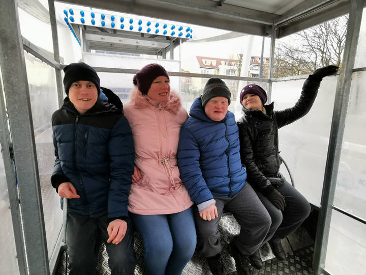 Óriáskerékkel a város felett Óriáskerékkel a város felett