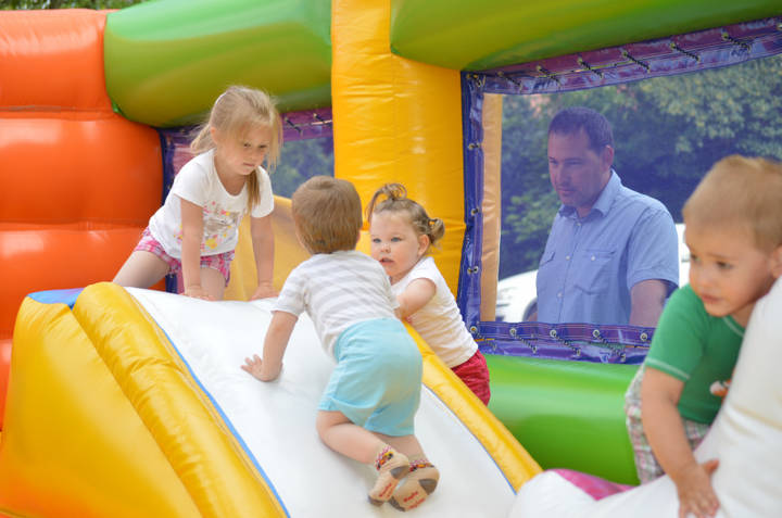 Mert gyereknek lenni j� :)