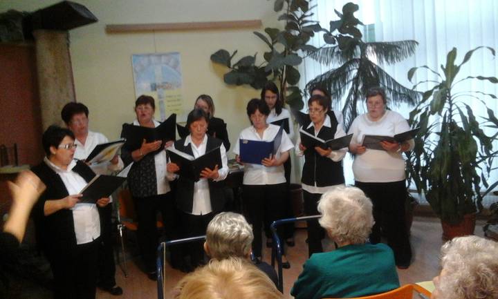 Sz�vhang K�rus a T�r�czy-h�zban