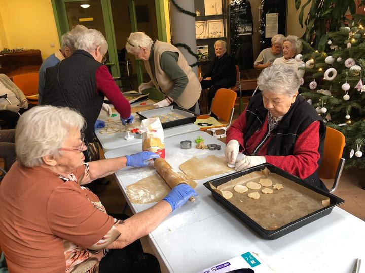 Karácsonyi készülődés és elcsendesedés Karácsonyi készülődés és elcsendesedés