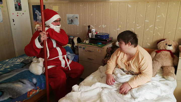 Ell�togatott hozz�nk is a Mikul�s