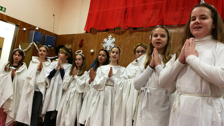 Betlehemeztek az �t�dikesek