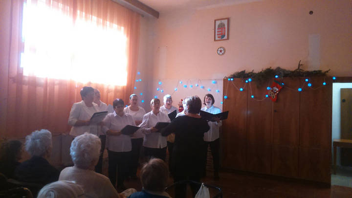 Sz�vhang k�rus szolg�lata