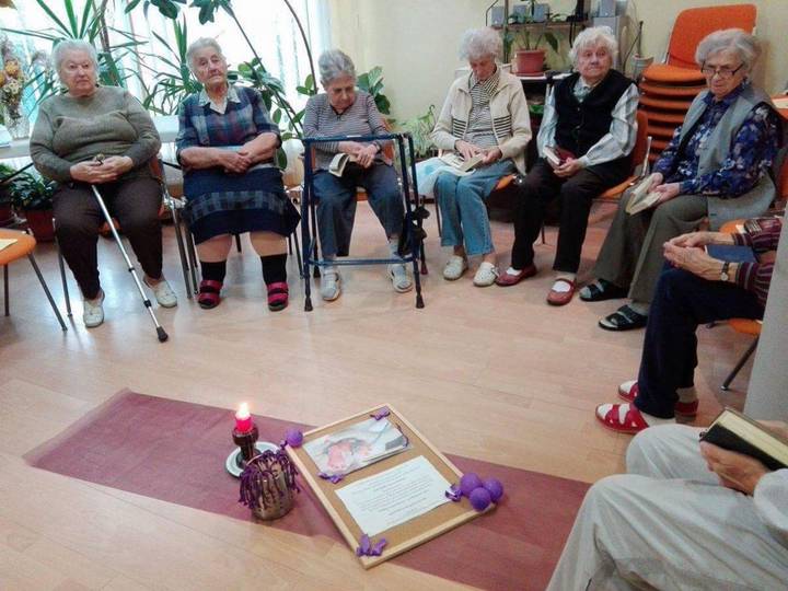 A korasz�l�ttekre eml�keztek az id�sek