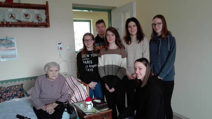 Bolyais diákok látogatták meg lakóinkat Bolyais diákok látogatták meg lakóinkat