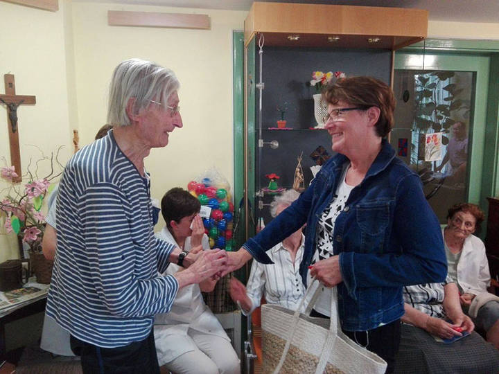 K�sz�net Ruzsa Erzs�bet doktorn�nek