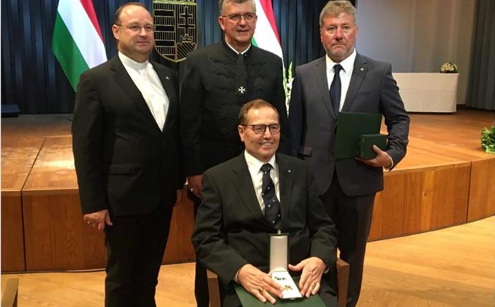 Állami elismeréseket vehettek át Állami elismeréseket vehettek át