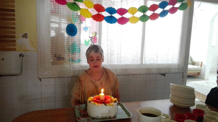 Isten �ltessen C�c�!