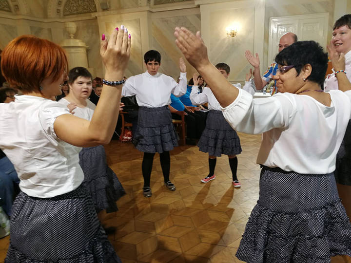 Tavaszi fesztiv�l Acs�don