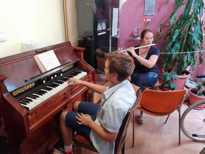 Zenés áhítat a Túróczy-házban Zenés áhítat a Túróczy-házban