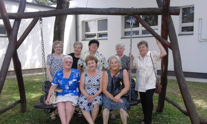 40 �v a diak�nia szolg�lat�ban