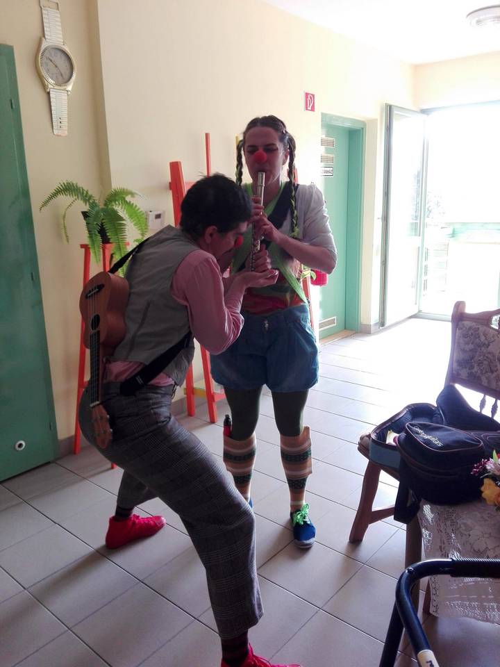 Sz�let�snapi k�sz�nt�s a T�r�czy h�zban