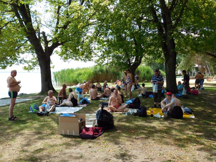 Keszthelyi strandol�s