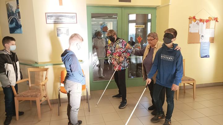 Reményikes diákok a SZEDIK-ben Reményikes diákok a SZEDIK-ben