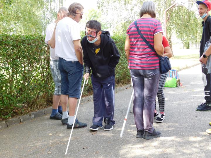 �rz�keny�t� foglalkoz�s �gfalv�n