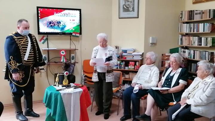 Tisztelet a hősöknek Tisztelet a hősöknek