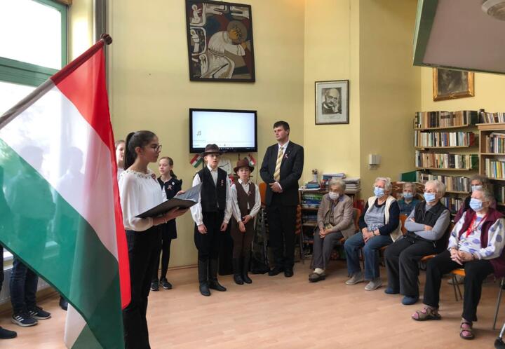 Hőseinkre emlékeztünk Hőseinkre emlékeztünk